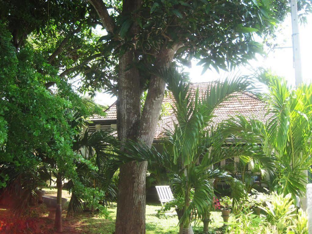 Leisure Villa Negombo Exterior photo
